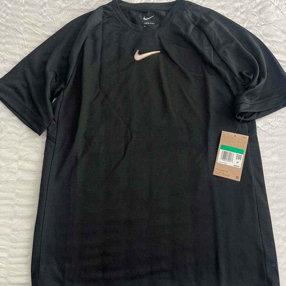 Nike Academy Big Kids’ Dri-FIT Short-Sleeve Soccer XL Top – New